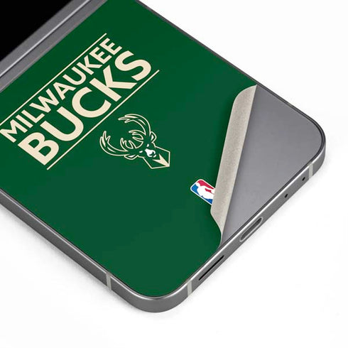 NBA Milwaukee Bucks Standard - Green Galaxy Z Flip6 Skin